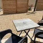Del Pechs - Avec Terrasse 3* 사흘라 라 카네다