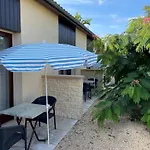 Del Pechs - Avec Terrasse 3*