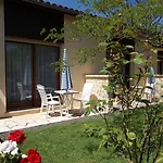 Del Pechs - Avec Terrasse 3*