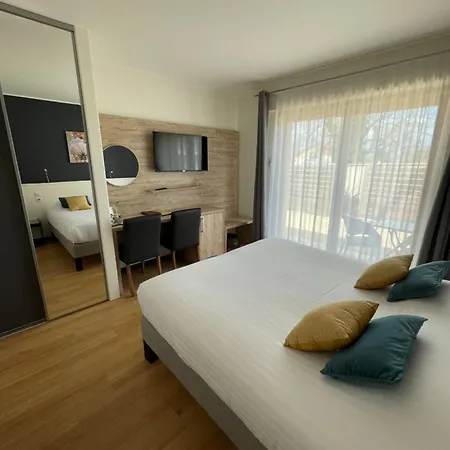 Hotel Le Mas Del Pechs