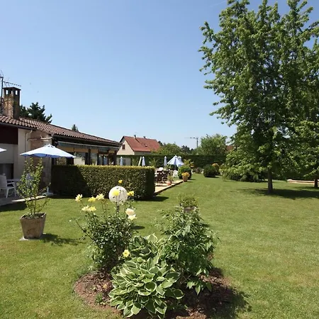 Le Mas Del Pechs Hotel