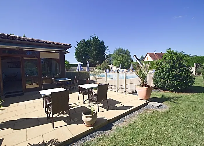 Del Pechs - Avec Terrasse 3*