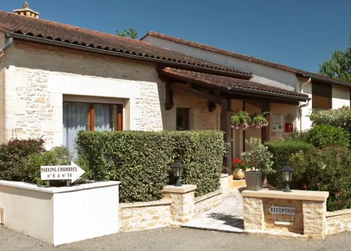 Le Mas Del Pechs Hotel 3*